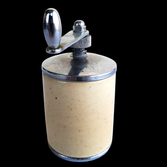 50s Vintage Pepper Grinder Distressed Metlox Poppytrail California Homestead - Picture 7 of 9